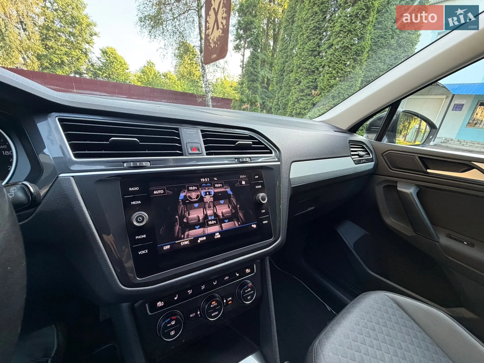 2020 Volkswagen Tiguan - мініатюра 54