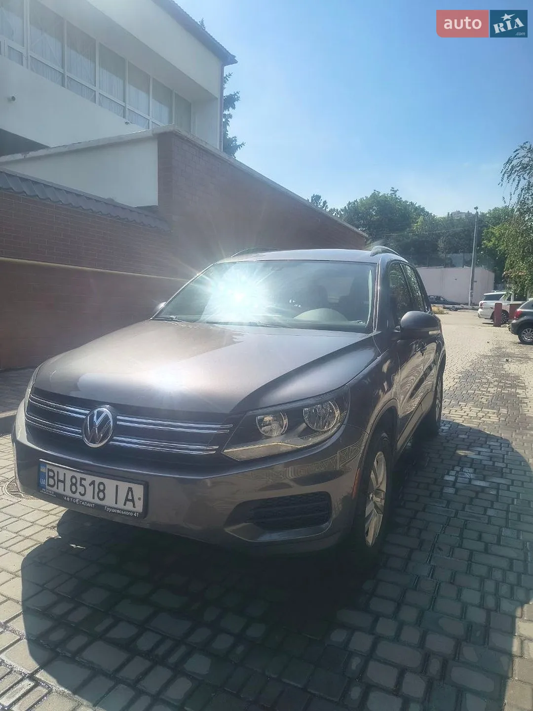 2015 Volkswagen Tiguan - фото 1