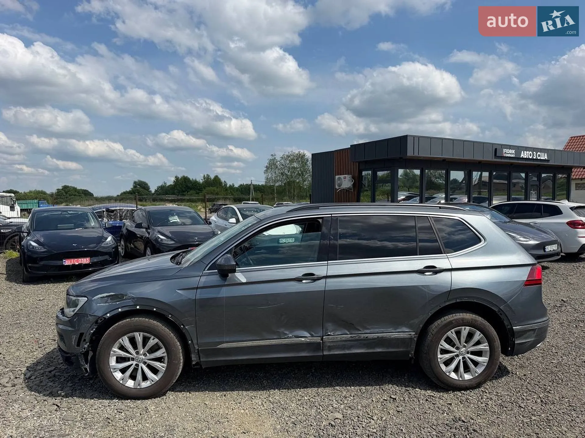 2018 Volkswagen Tiguan - мініатюра 14