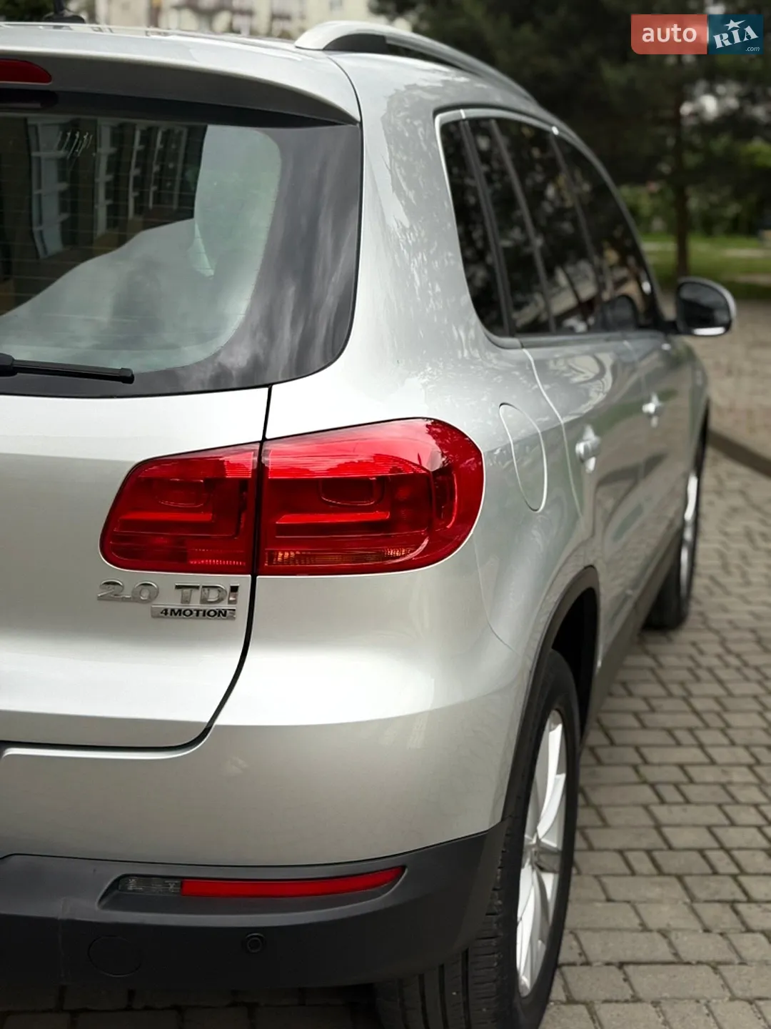 2014 Volkswagen Tiguan - мініатюра 11