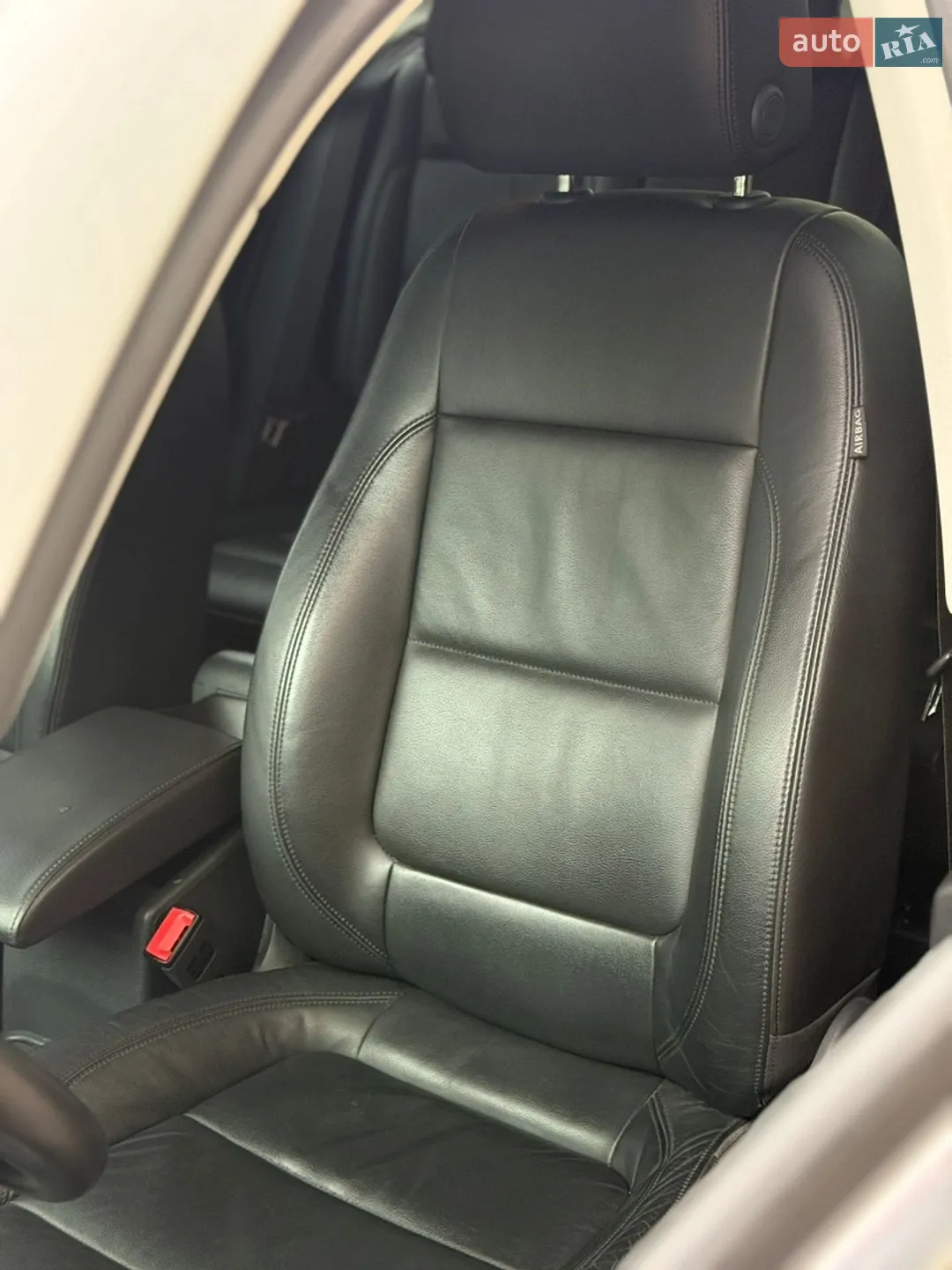 2014 Volkswagen Tiguan - мініатюра 26