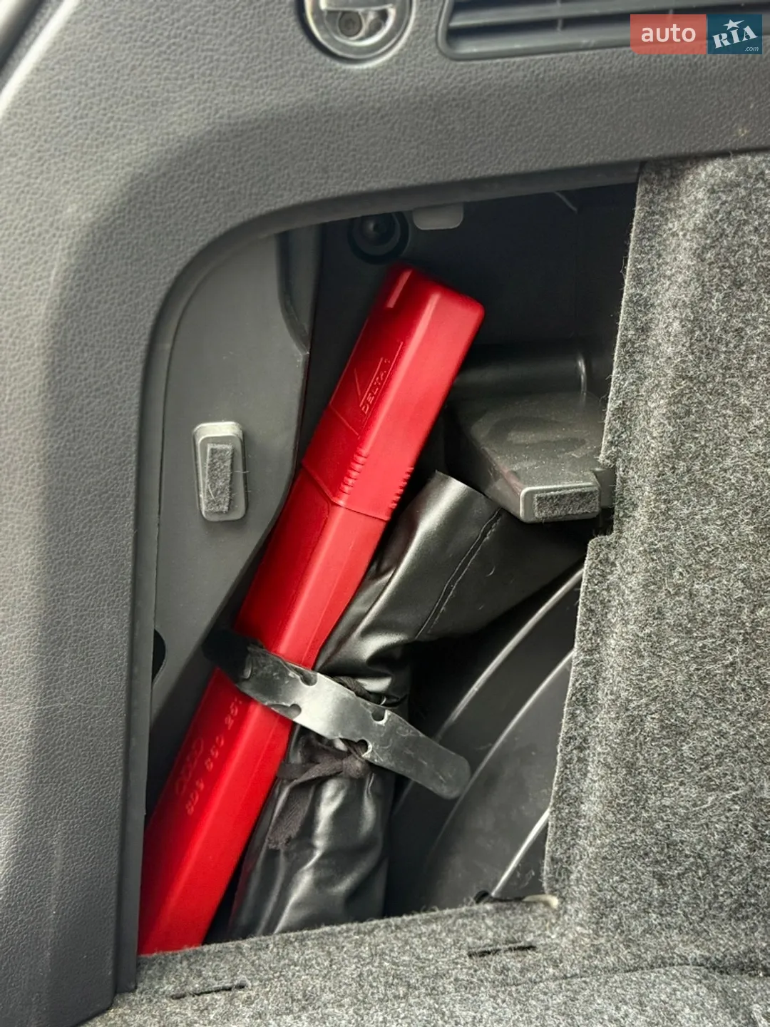 2014 Volkswagen Tiguan - мініатюра 44