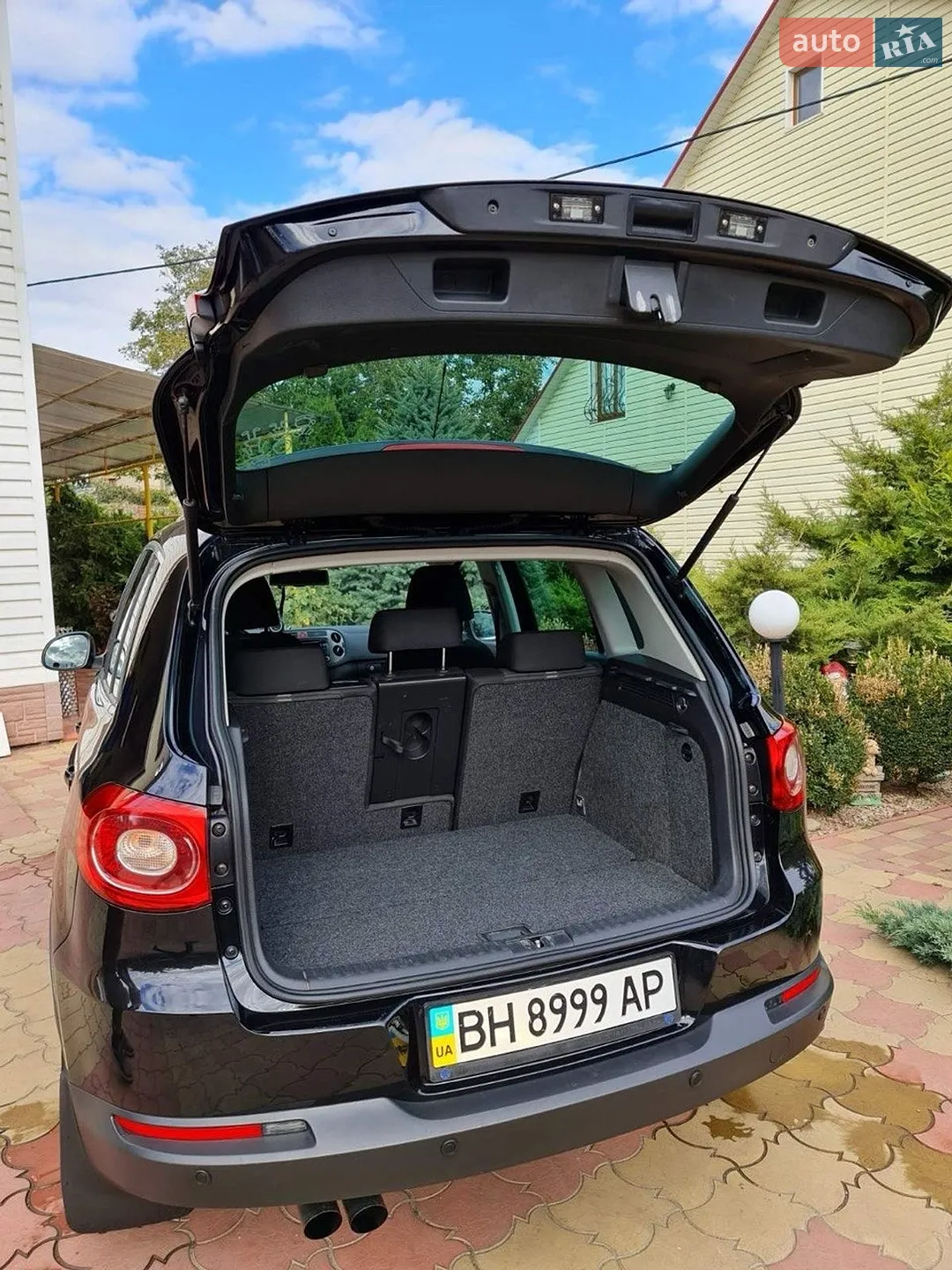 2010 Volkswagen Tiguan - мініатюра 3
