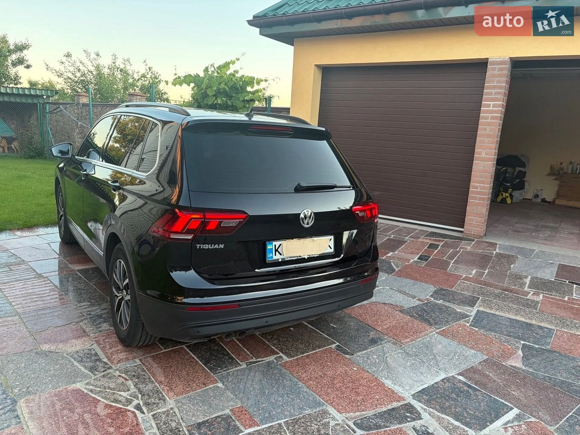 2018 Volkswagen Tiguan - мініатюра 13