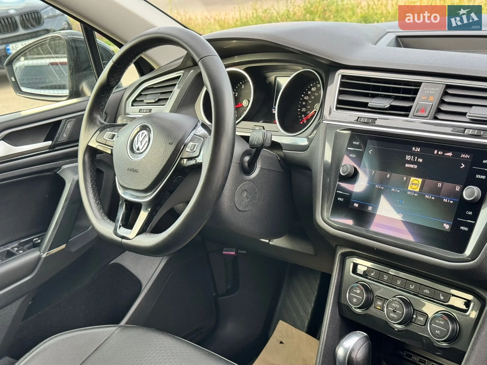 2018 Volkswagen Tiguan - мініатюра 37
