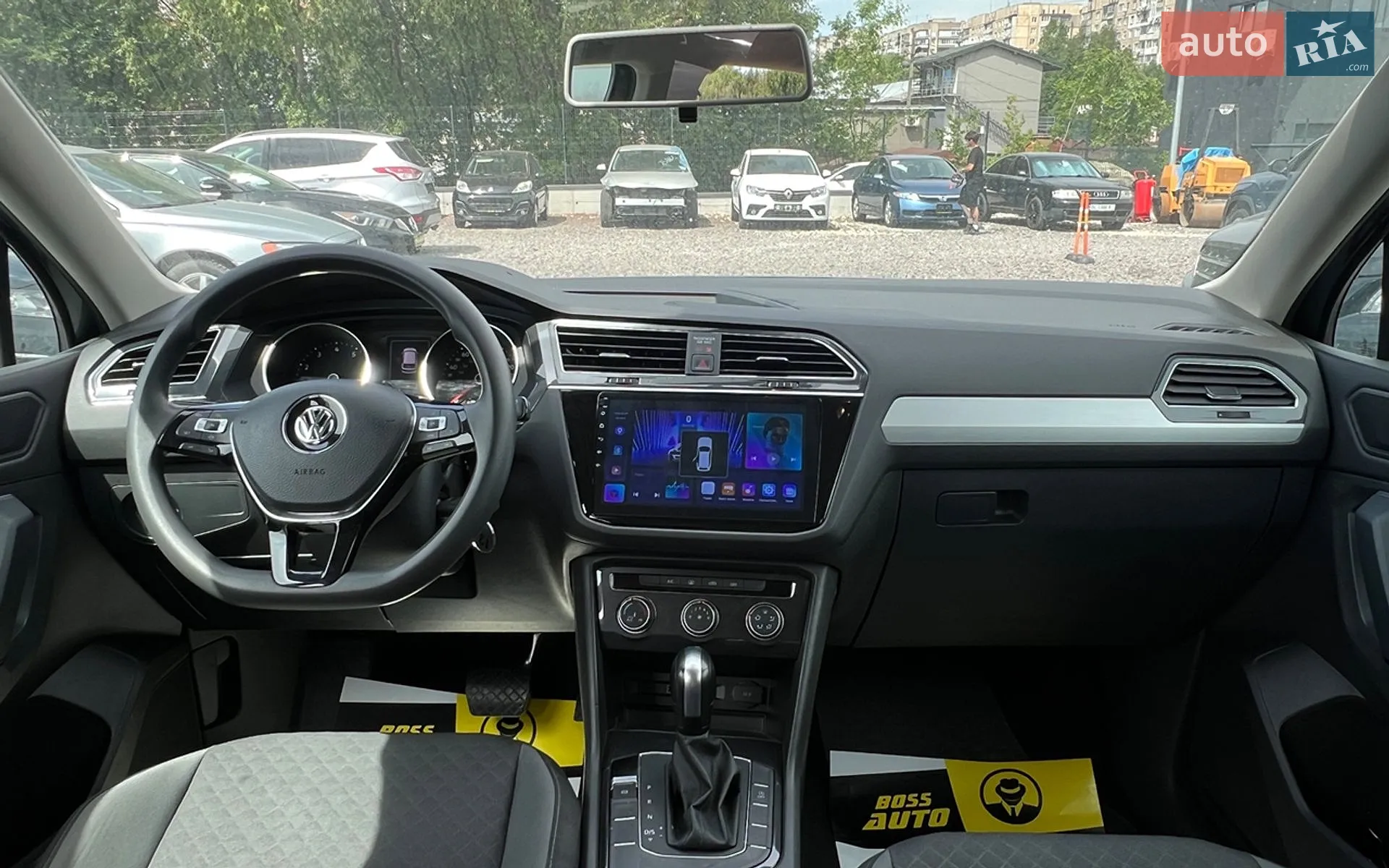 2019 Volkswagen Tiguan - мініатюра 11