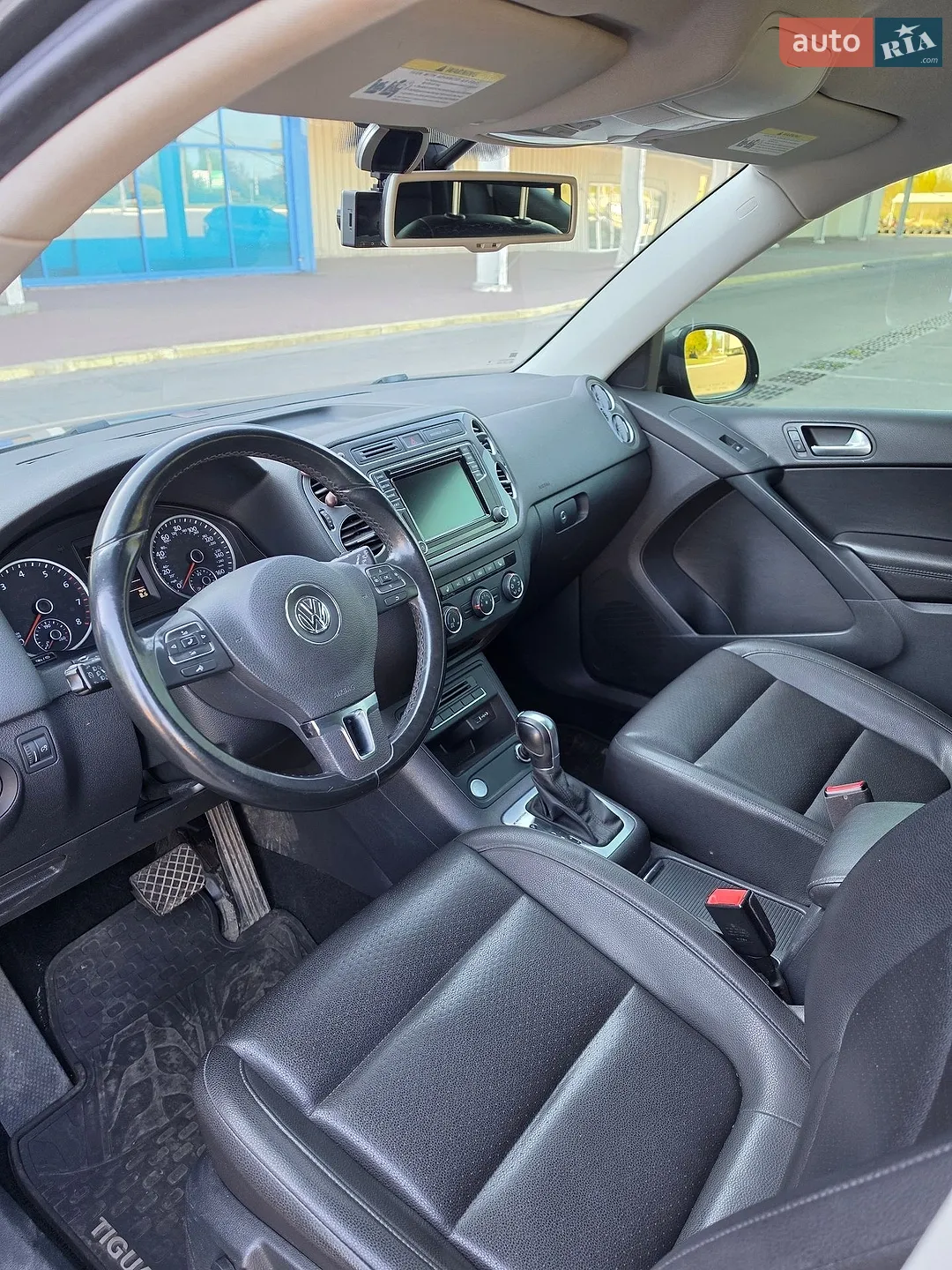 2017 Volkswagen Tiguan - мініатюра 4