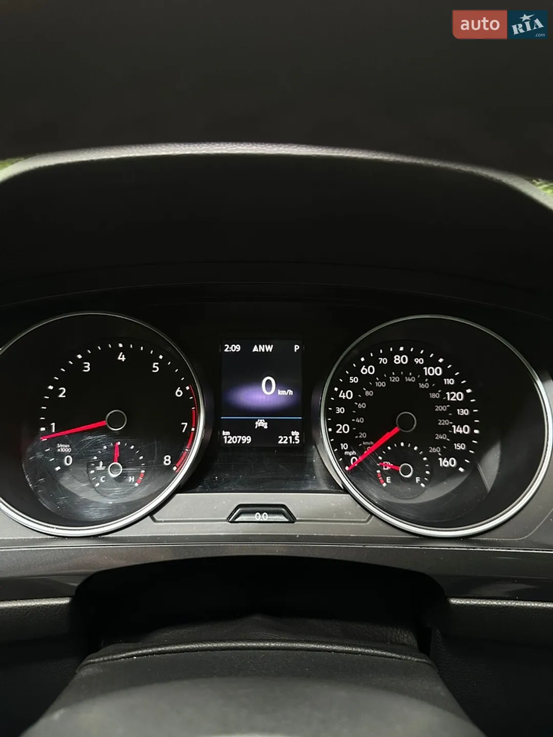 2021 Volkswagen Tiguan - мініатюра 16
