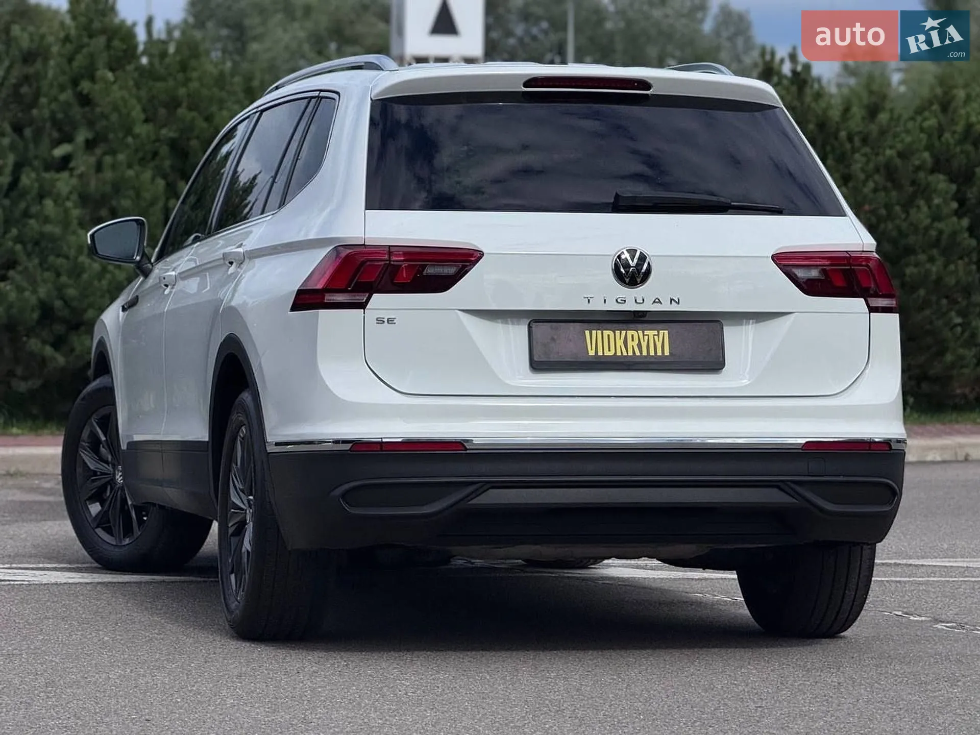 2022 Volkswagen Tiguan - мініатюра 17