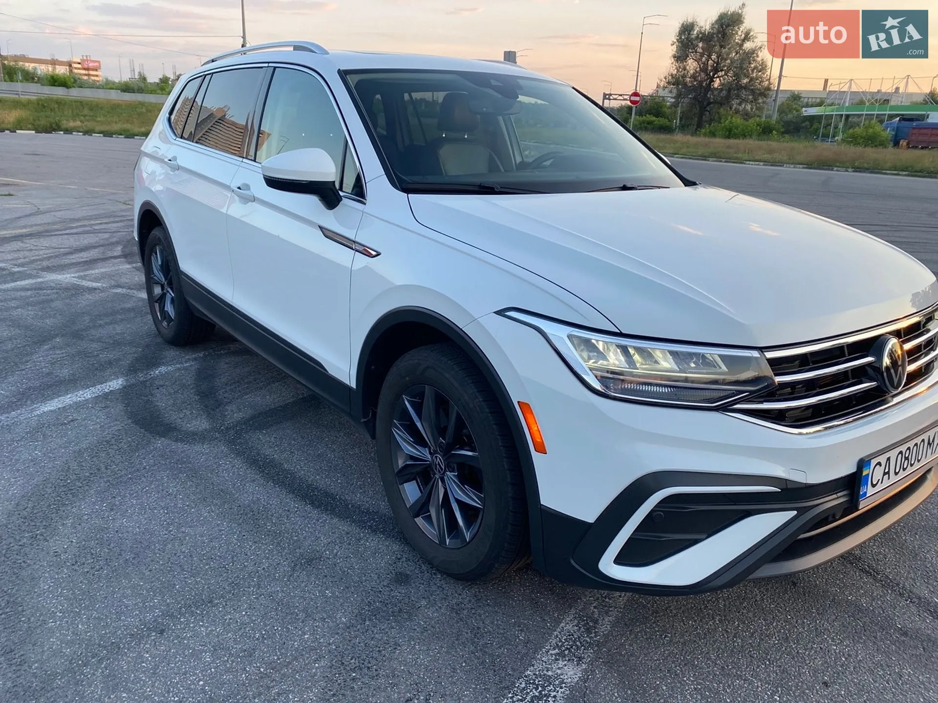 2022 Volkswagen Tiguan - мініатюра 9