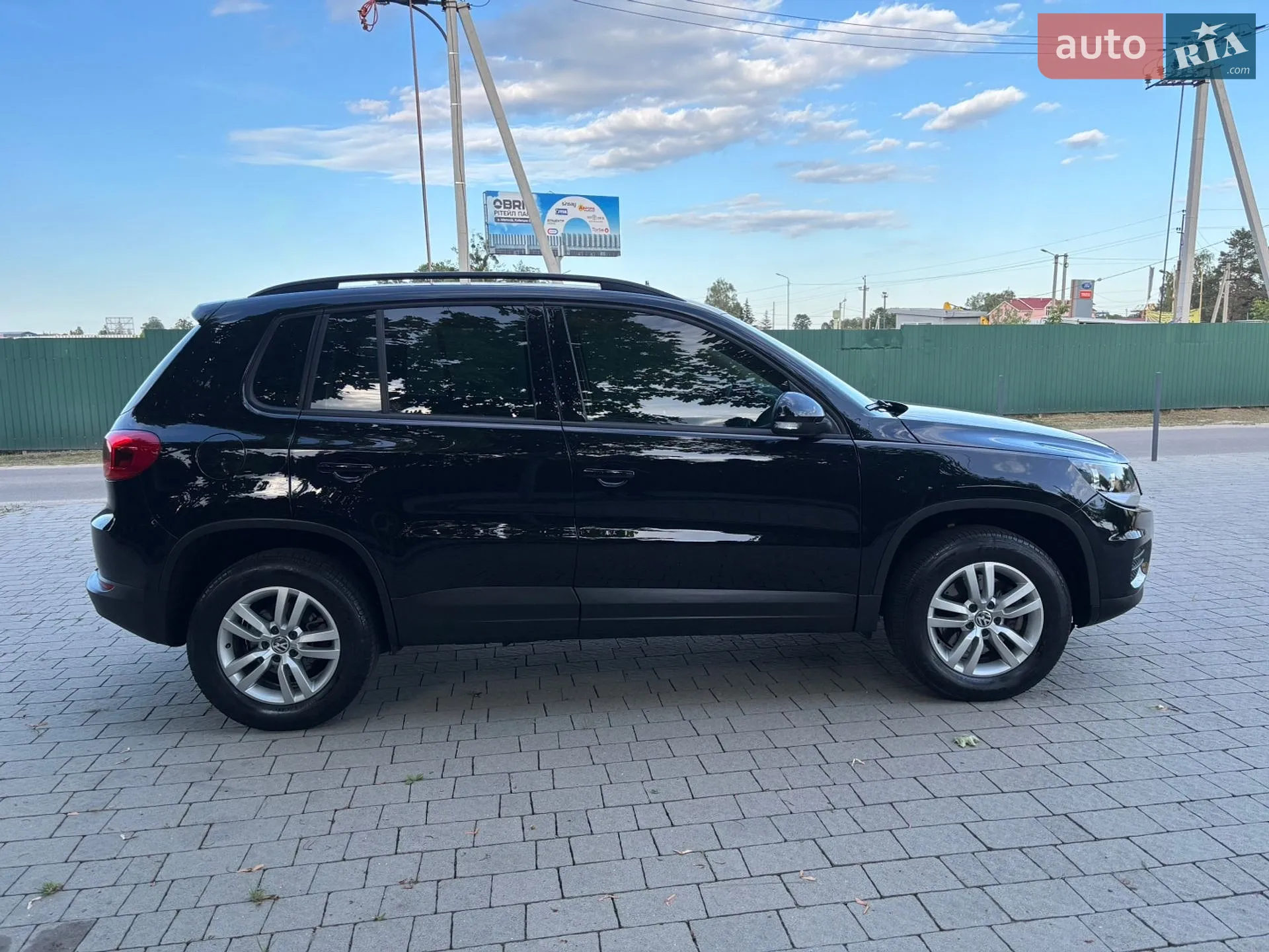 2017 Volkswagen Tiguan - мініатюра 7