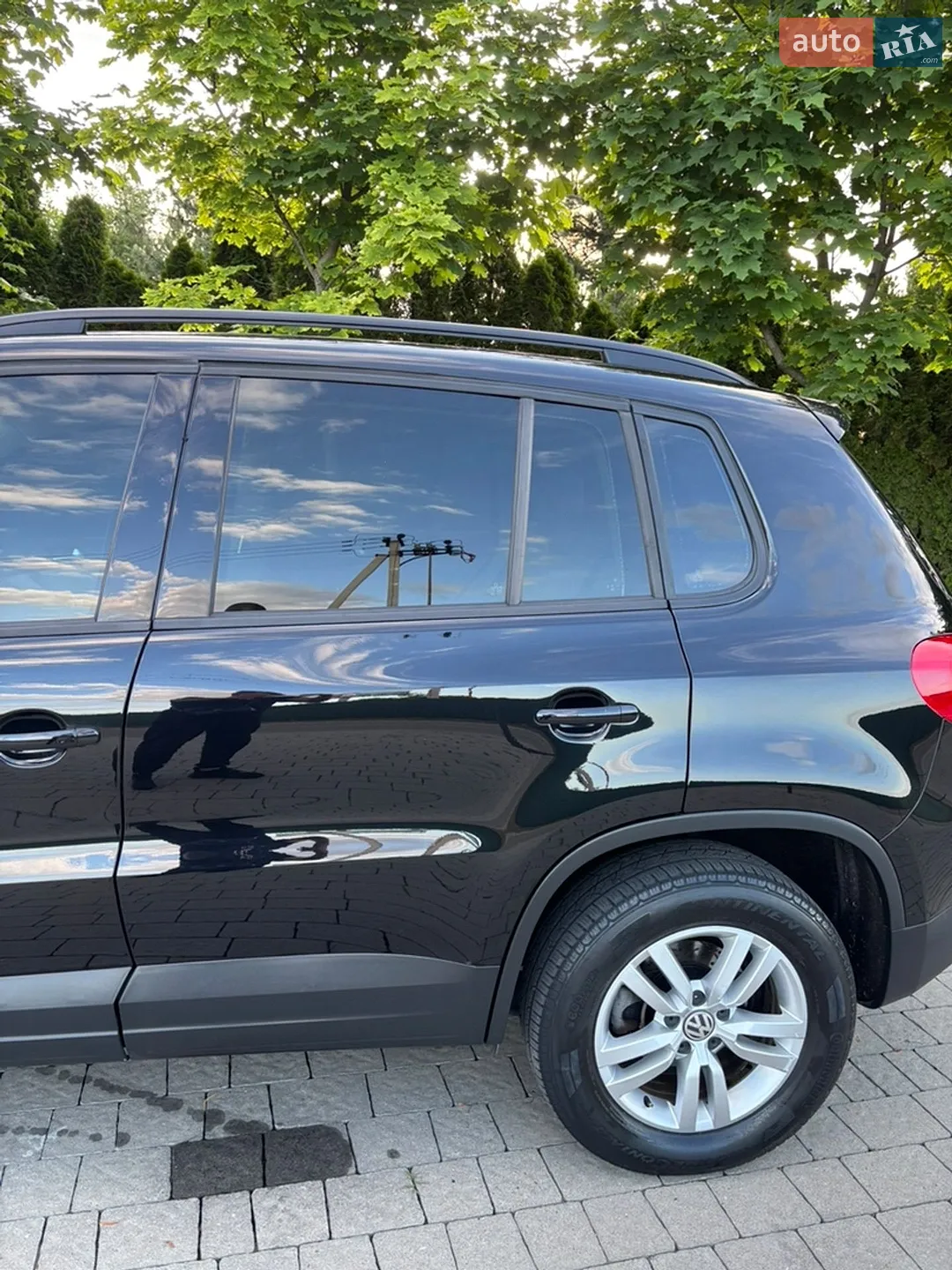 2017 Volkswagen Tiguan - мініатюра 12