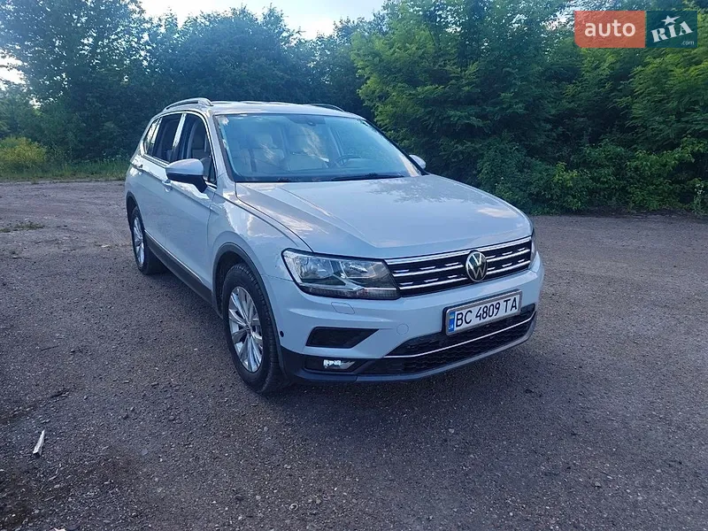 Volkswagen Tiguan 2016 VIN WVGAV7AX0GW578791 фото оголошення 15 з 47