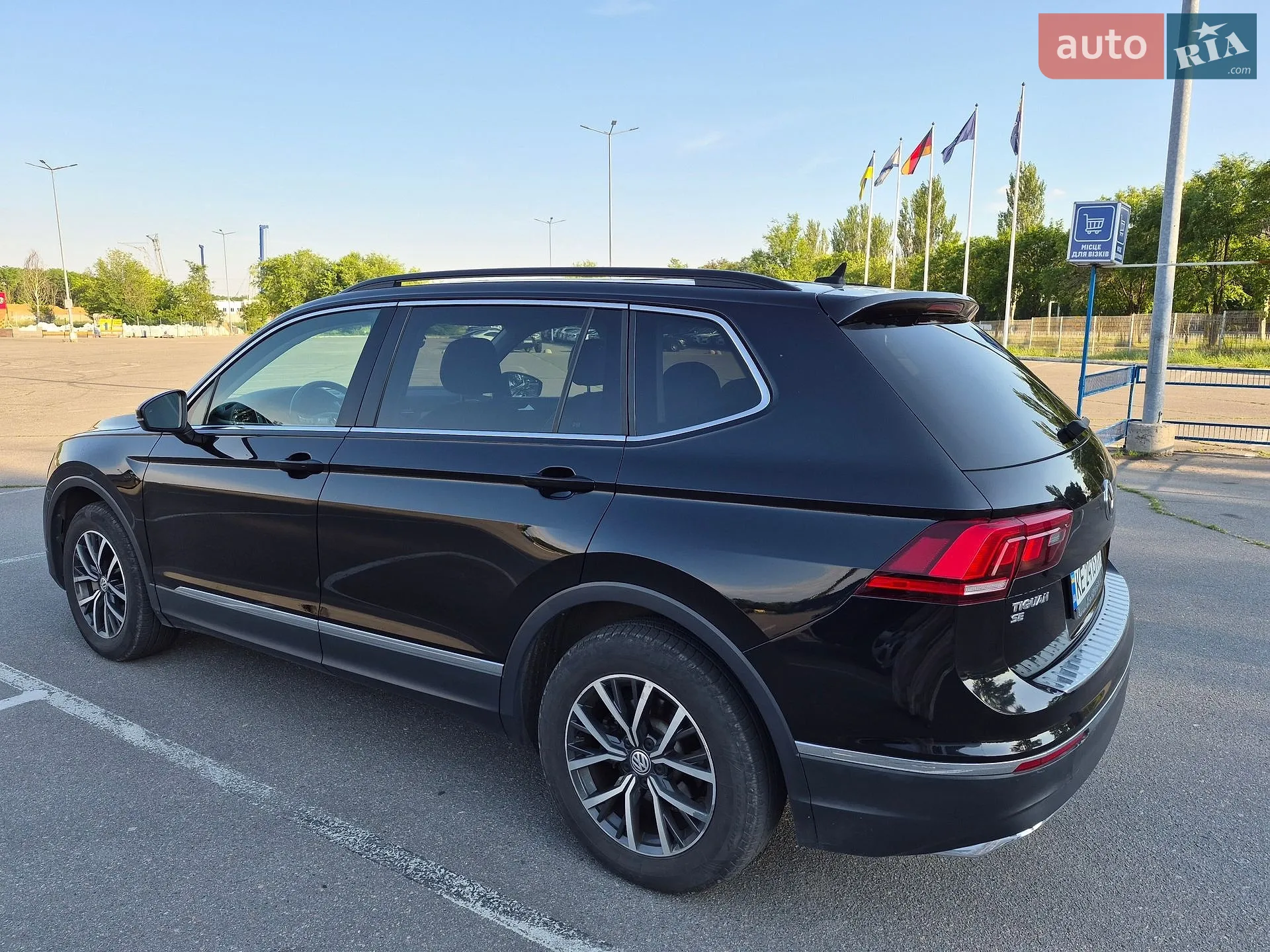 2018 Volkswagen Tiguan - мініатюра 3