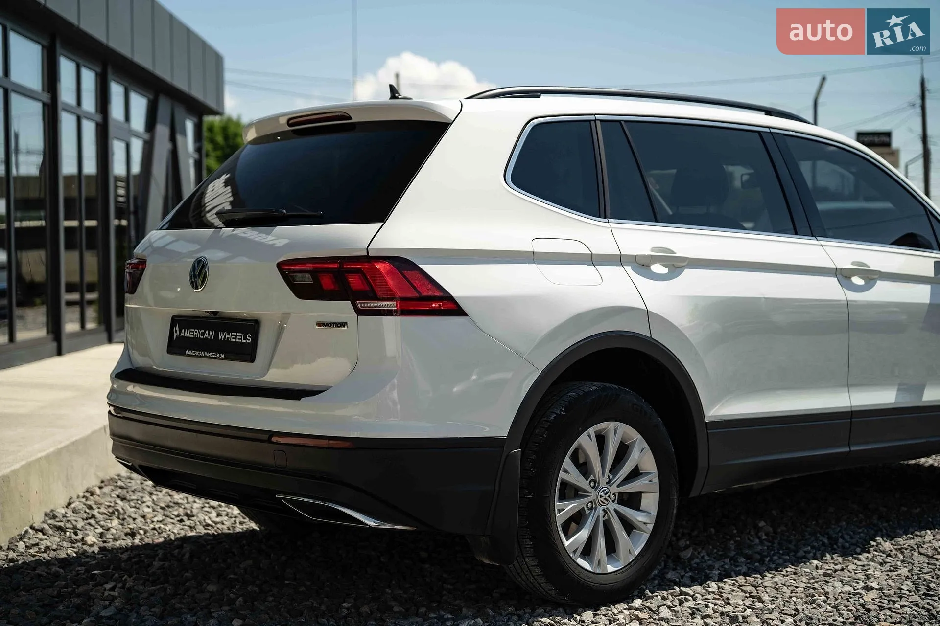 2018 Volkswagen Tiguan - мініатюра 14