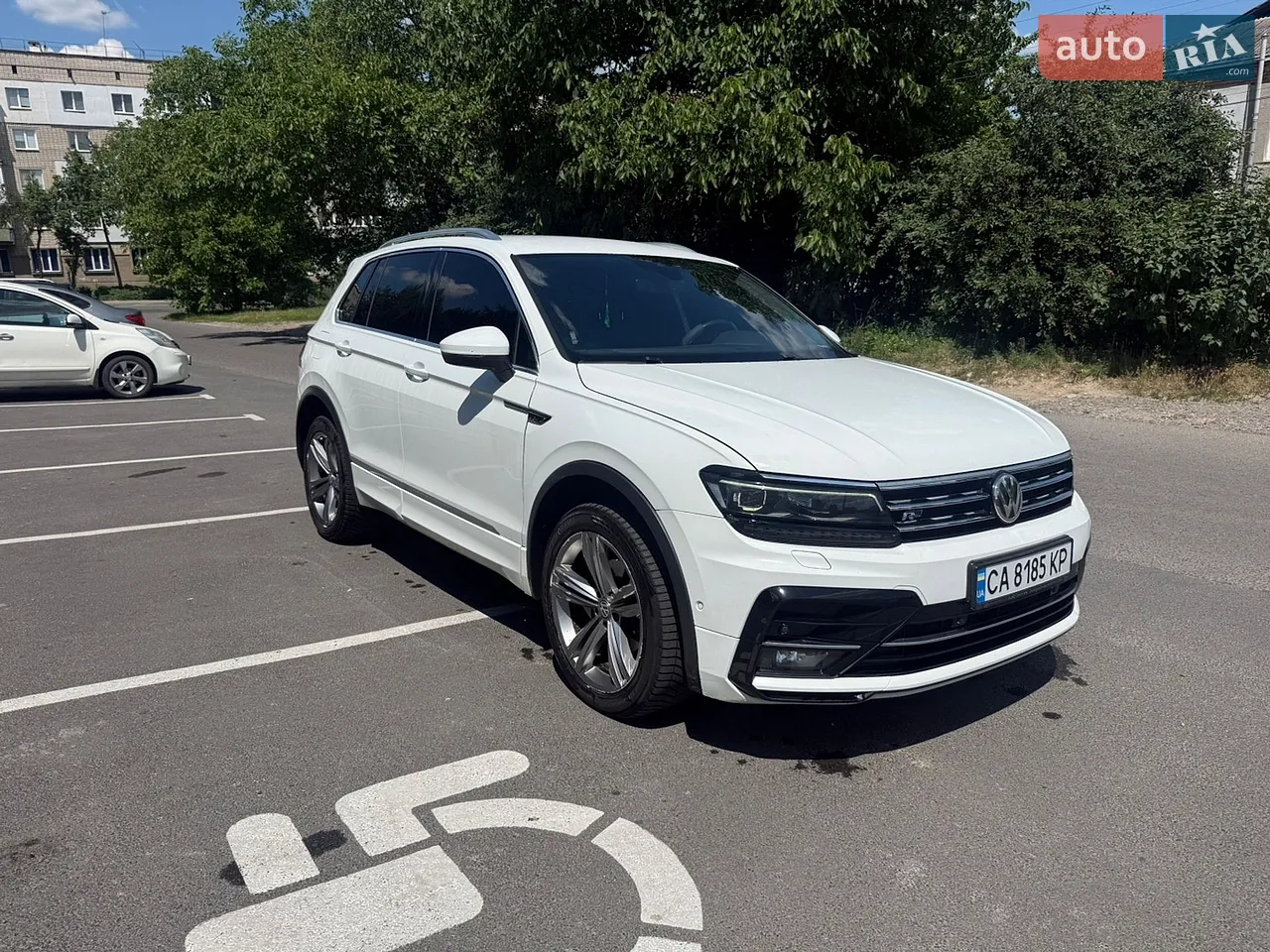 2016 Volkswagen Tiguan - мініатюра 35