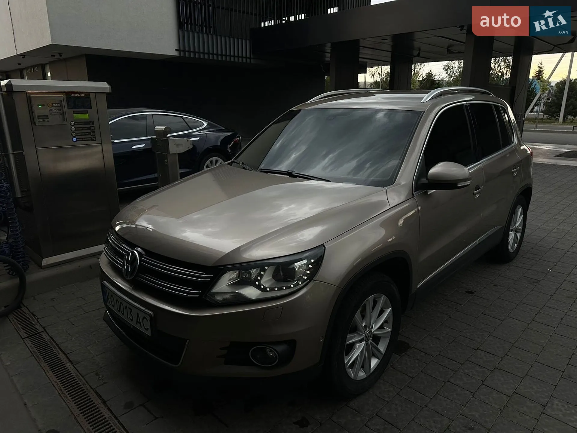 2012 Volkswagen Tiguan - мініатюра 7