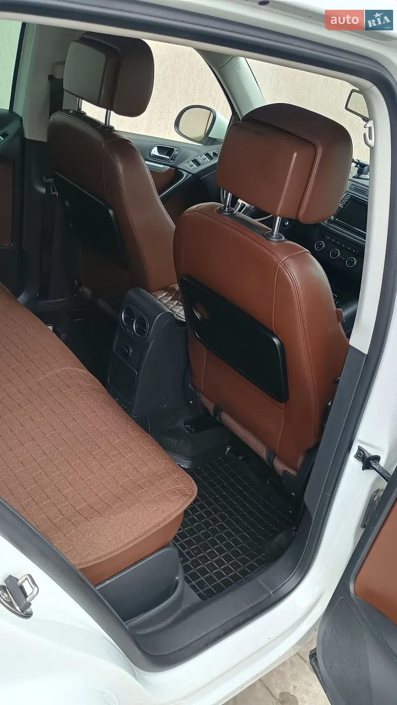 2015 Volkswagen Tiguan - мініатюра 25