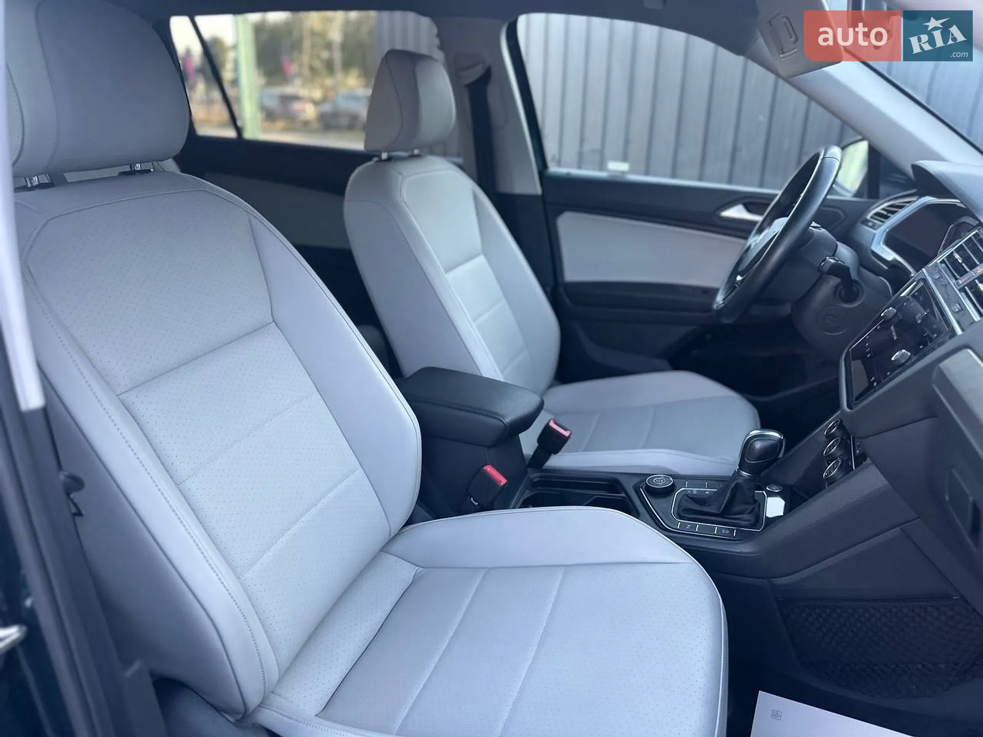 2019 Volkswagen Tiguan - мініатюра 20