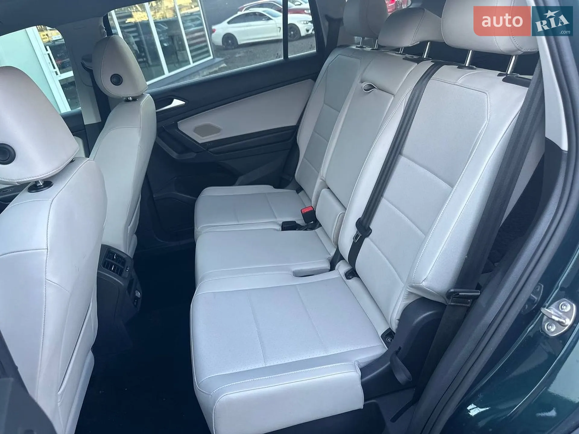 2019 Volkswagen Tiguan - мініатюра 24