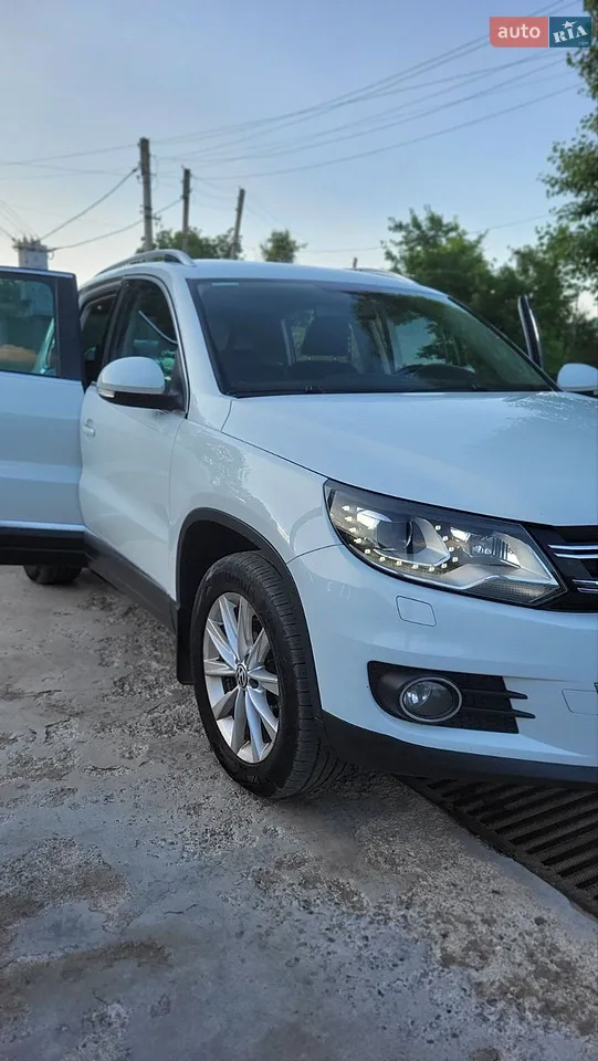 2014 Volkswagen Tiguan - мініатюра 24