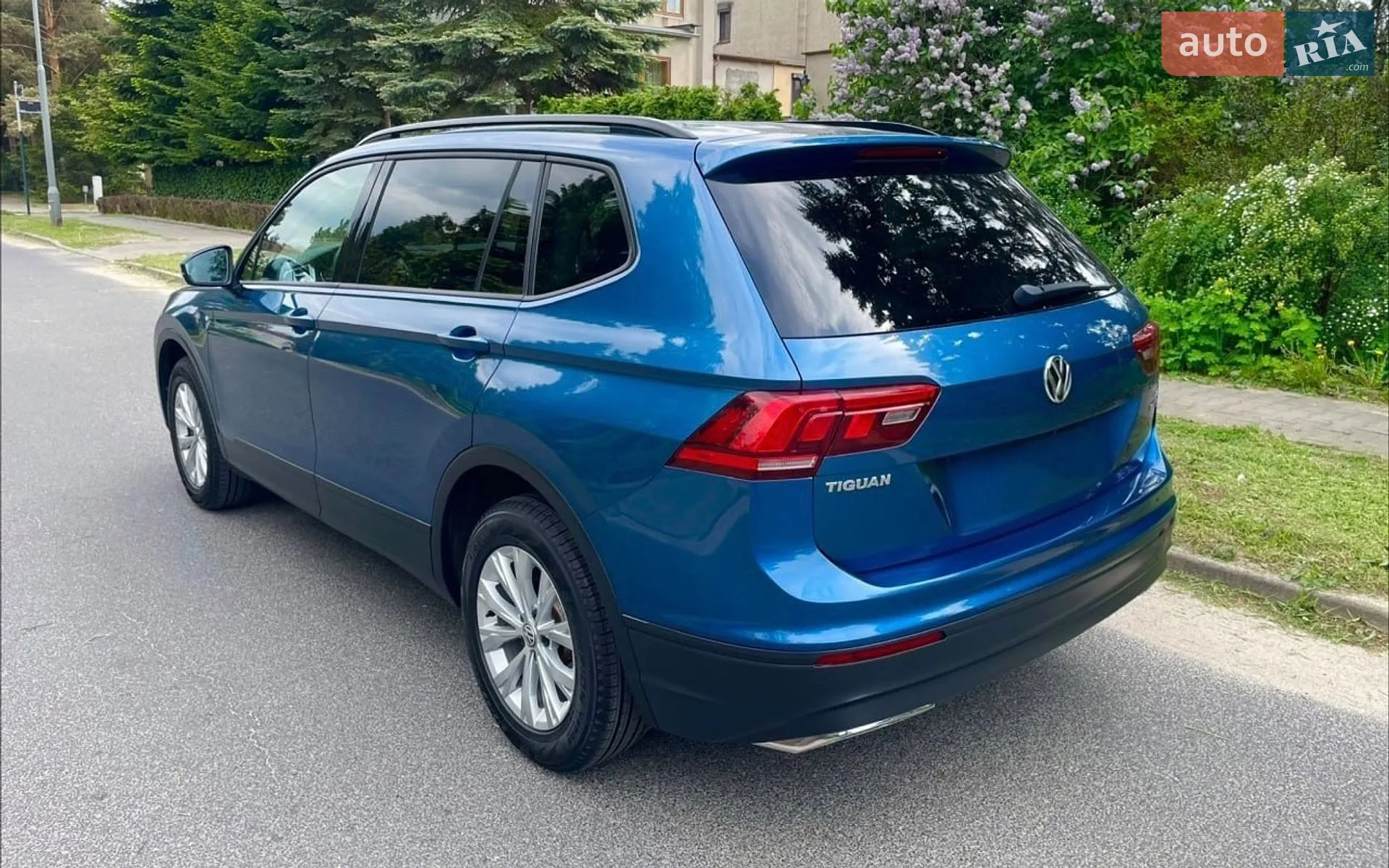 2018 Volkswagen Tiguan - мініатюра 2