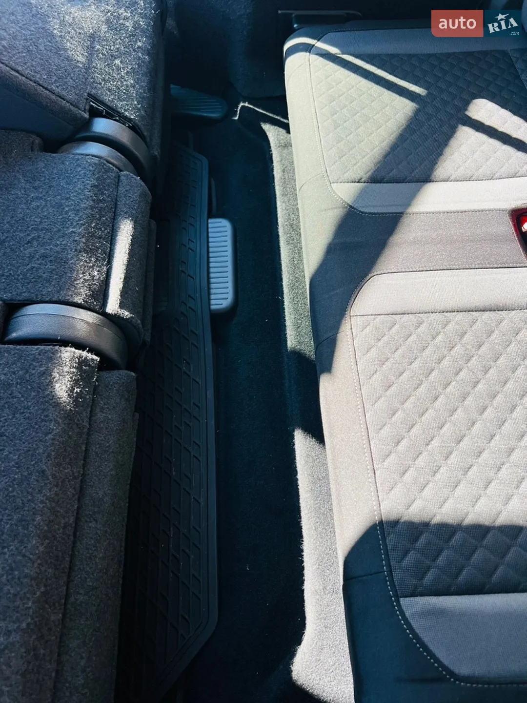 2017 Volkswagen Tiguan - мініатюра 45