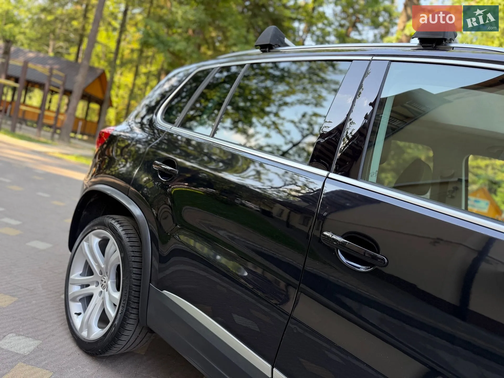 2013 Volkswagen Tiguan - мініатюра 16