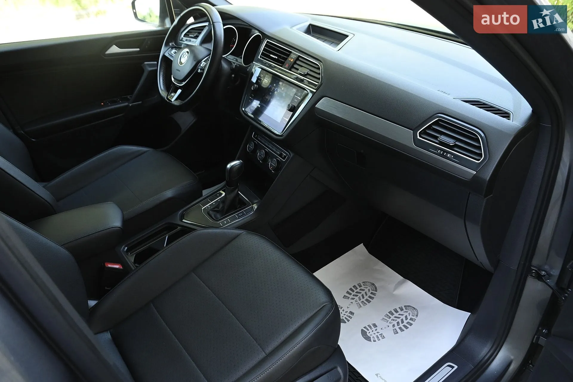 2020 Volkswagen Tiguan - мініатюра 32