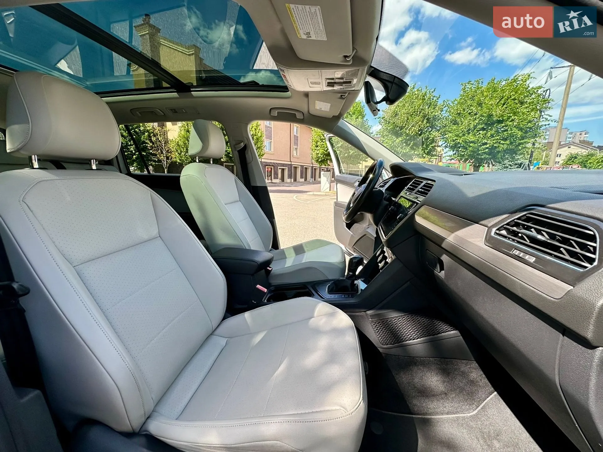 2019 Volkswagen Tiguan - мініатюра 37