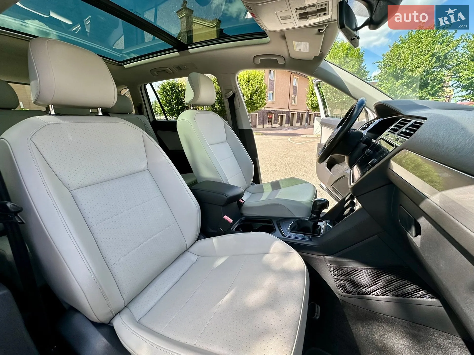 2019 Volkswagen Tiguan - мініатюра 38