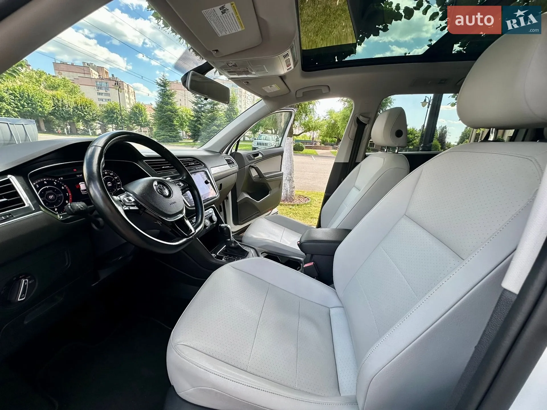 2019 Volkswagen Tiguan - мініатюра 39