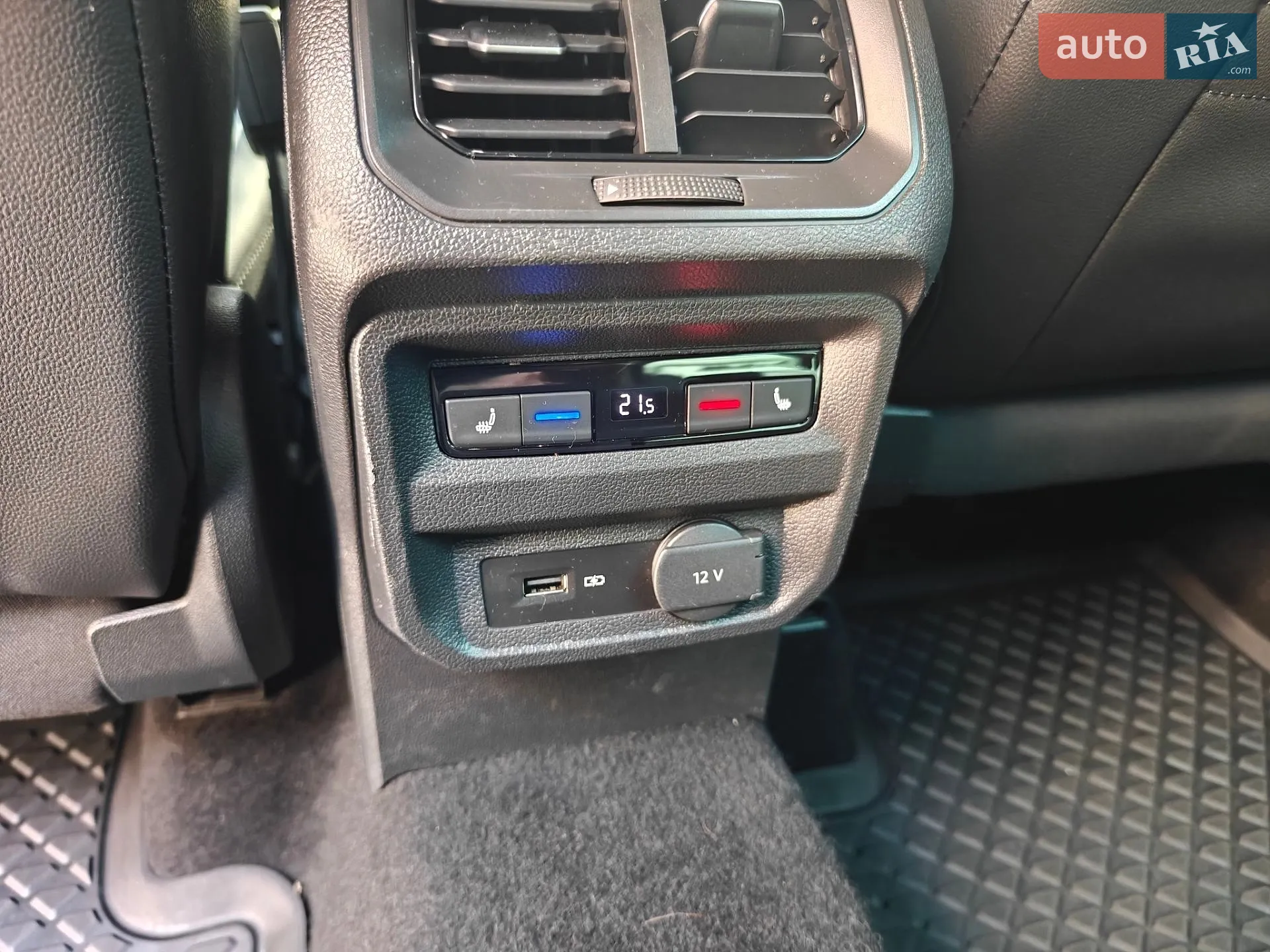 2019 Volkswagen Tiguan - мініатюра 18