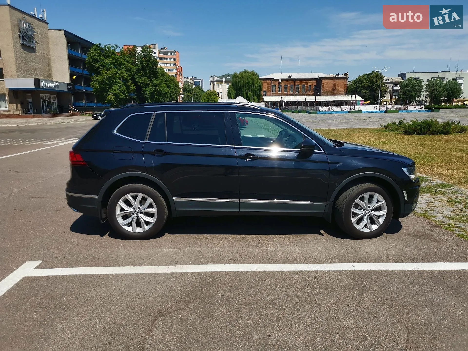 2019 Volkswagen Tiguan - мініатюра 4