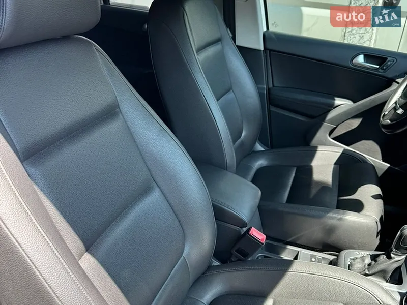 Volkswagen Tiguan 2016 VIN WVGBV7AX4GW578281 фото оголошення 11 з 92