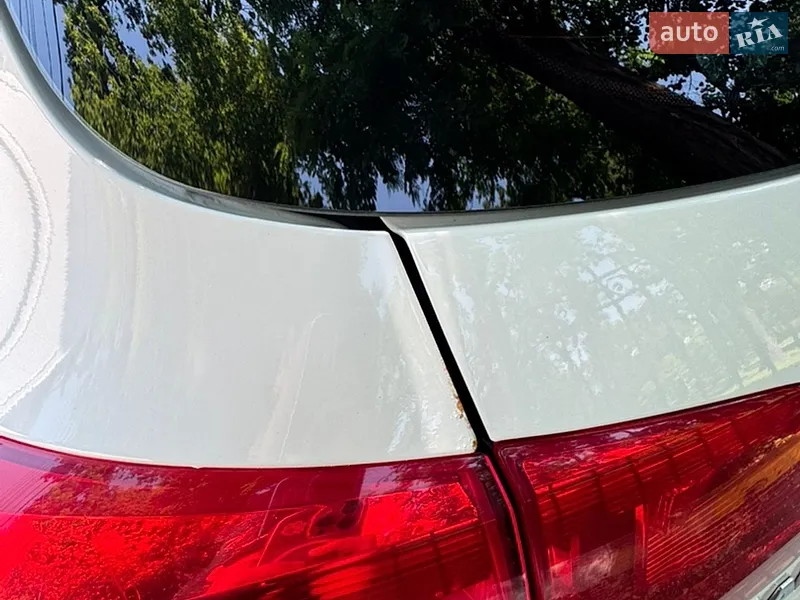 Volkswagen Tiguan 2016 VIN WVGBV7AX4GW578281 фото оголошення 40 з 92