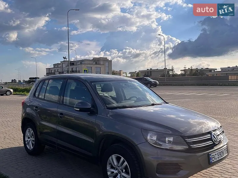 Volkswagen Tiguan 2013 VIN WVGAV3AX3EW538744 фото оголошення 3 з 60