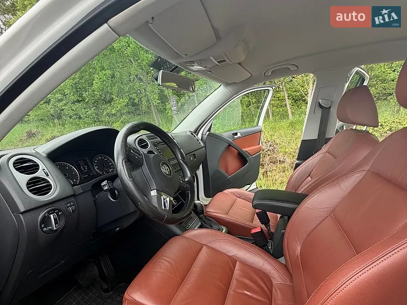 Volkswagen Tiguan 2011 VIN WVGZZZ5NZBW559888 фото оголошення 2 з 52