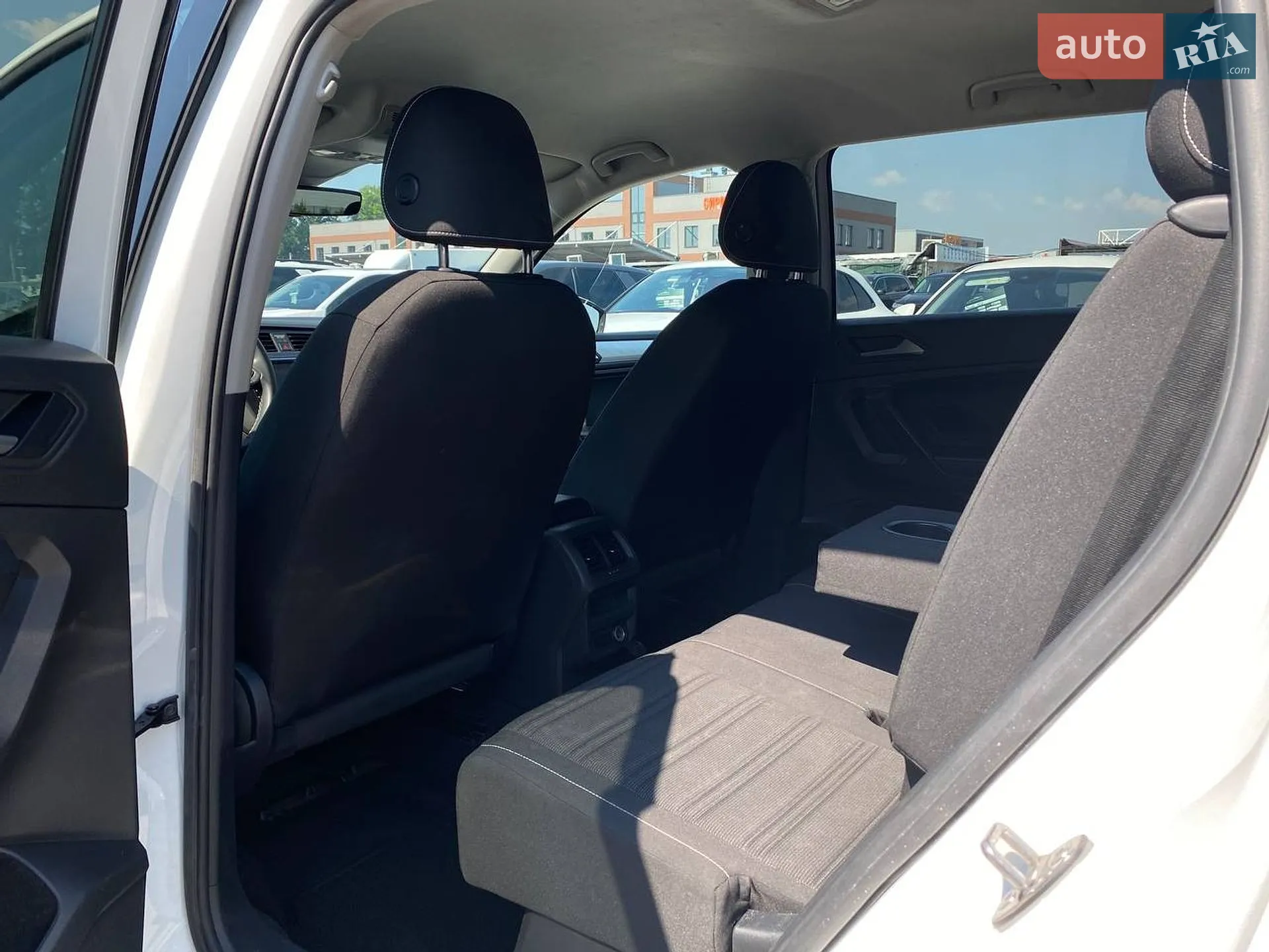 2021 Volkswagen Tiguan - мініатюра 31