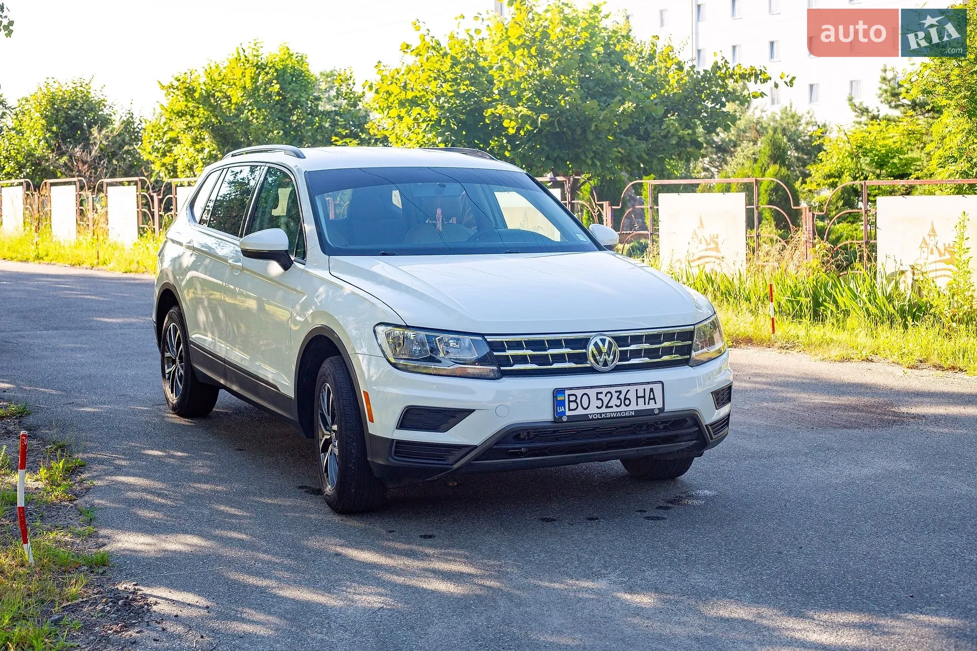 2020 Volkswagen Tiguan - мініатюра 2