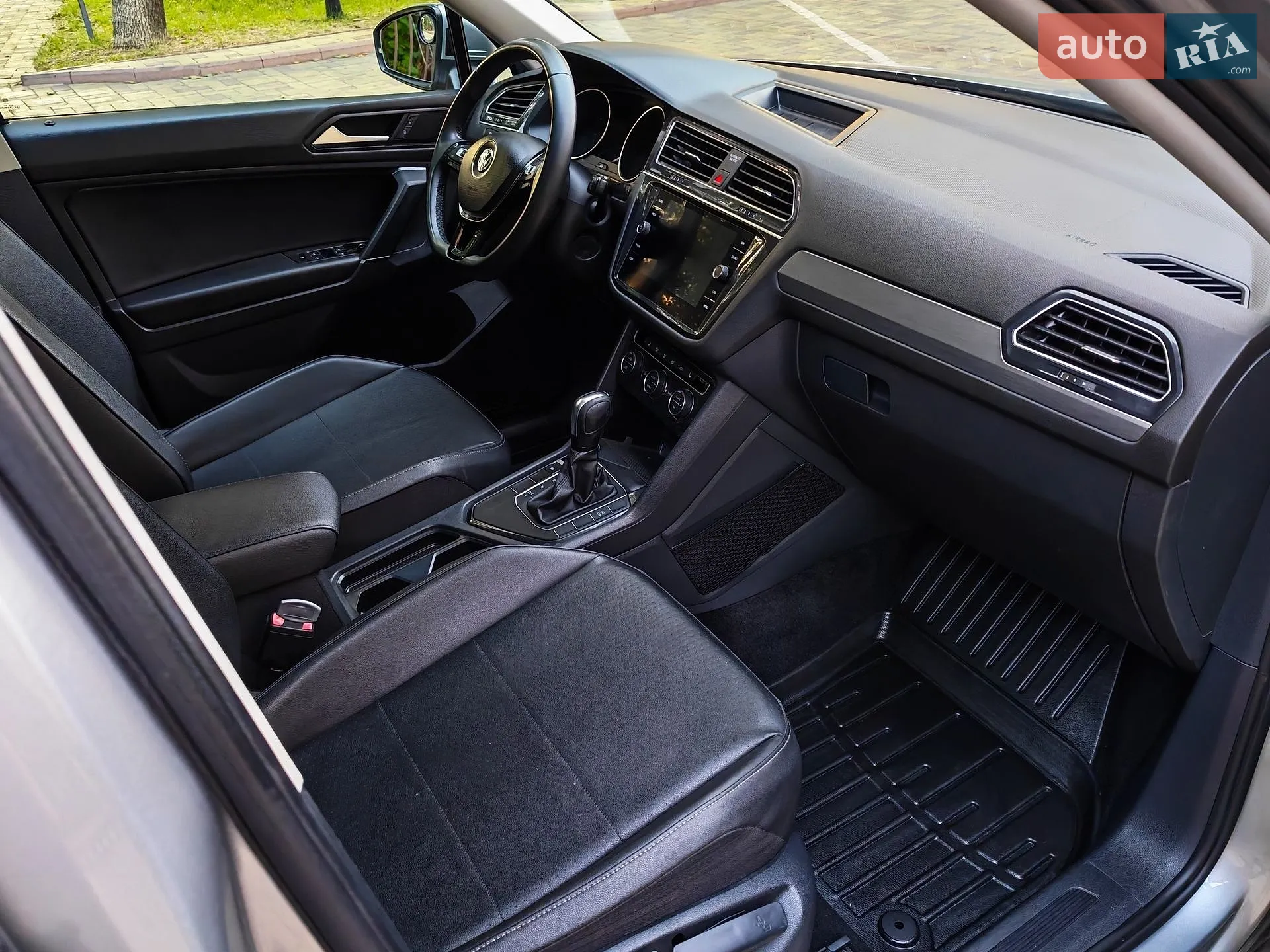 2019 Volkswagen Tiguan - мініатюра 19