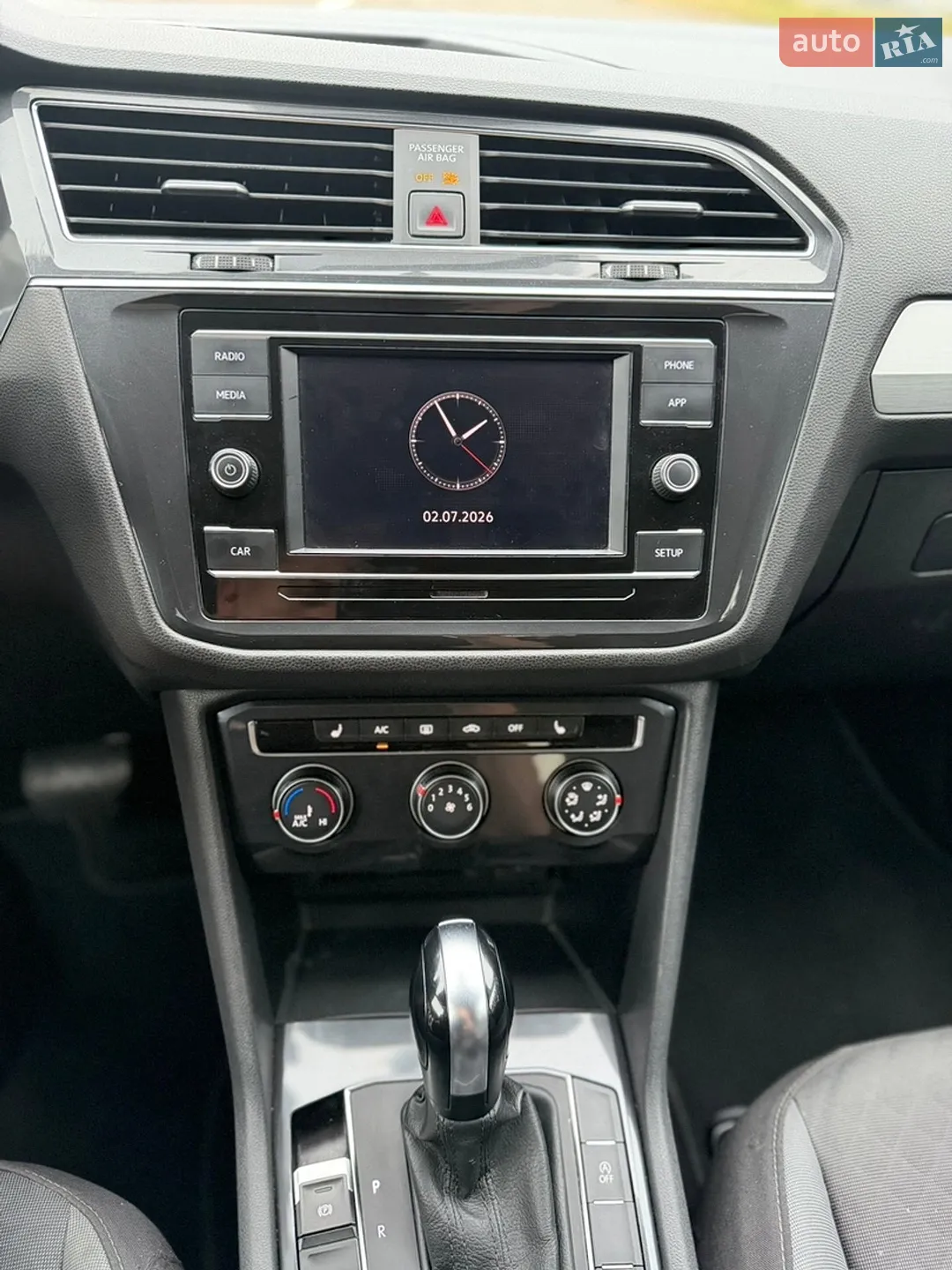 2018 Volkswagen Tiguan - мініатюра 18