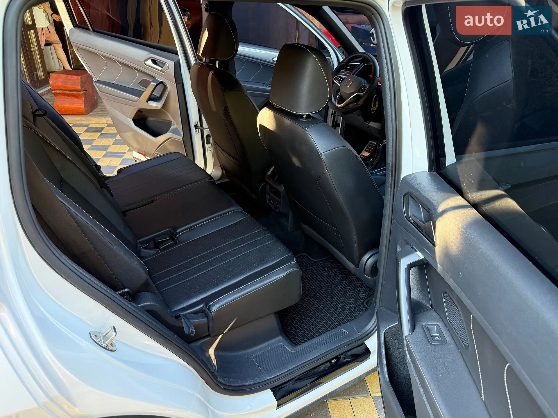 2022 Volkswagen Tiguan - мініатюра 10