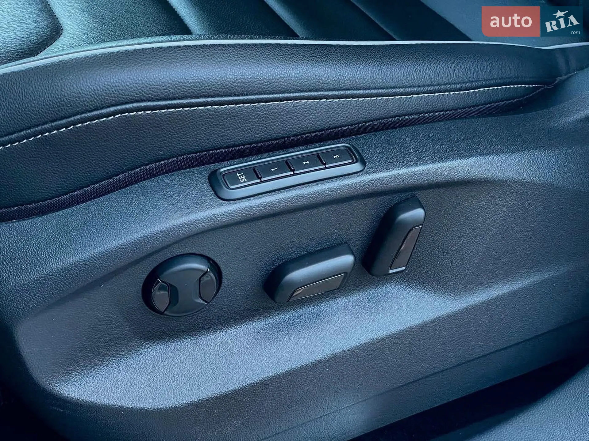 2023 Volkswagen Tiguan - мініатюра 14