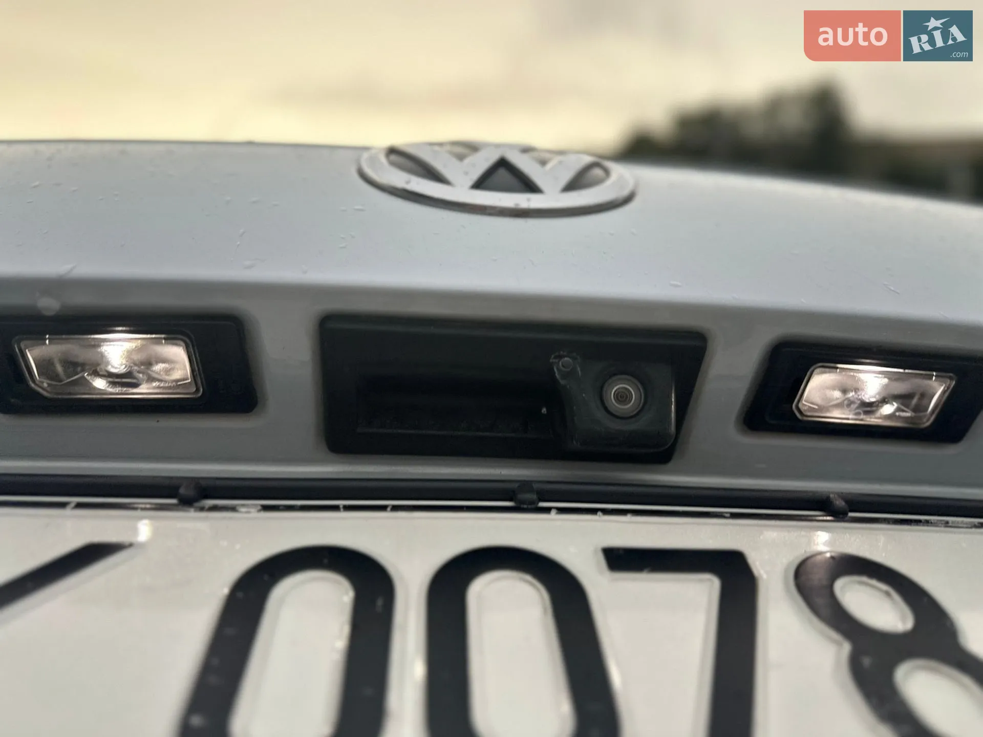 2017 Volkswagen Tiguan - мініатюра 12