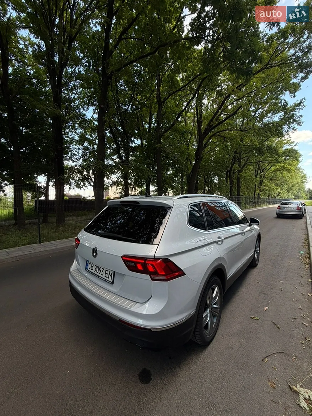 2018 Volkswagen Tiguan - мініатюра 9