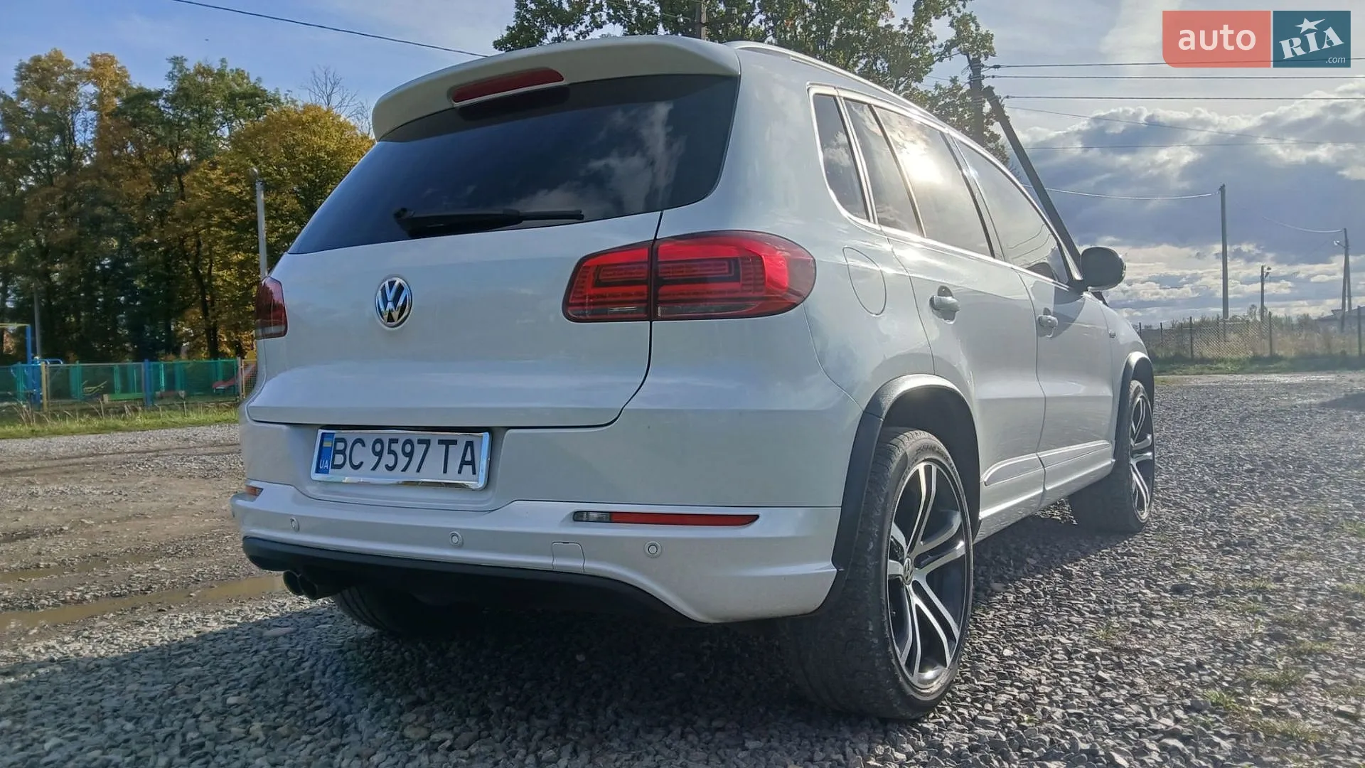 2015 Volkswagen Tiguan - мініатюра 37