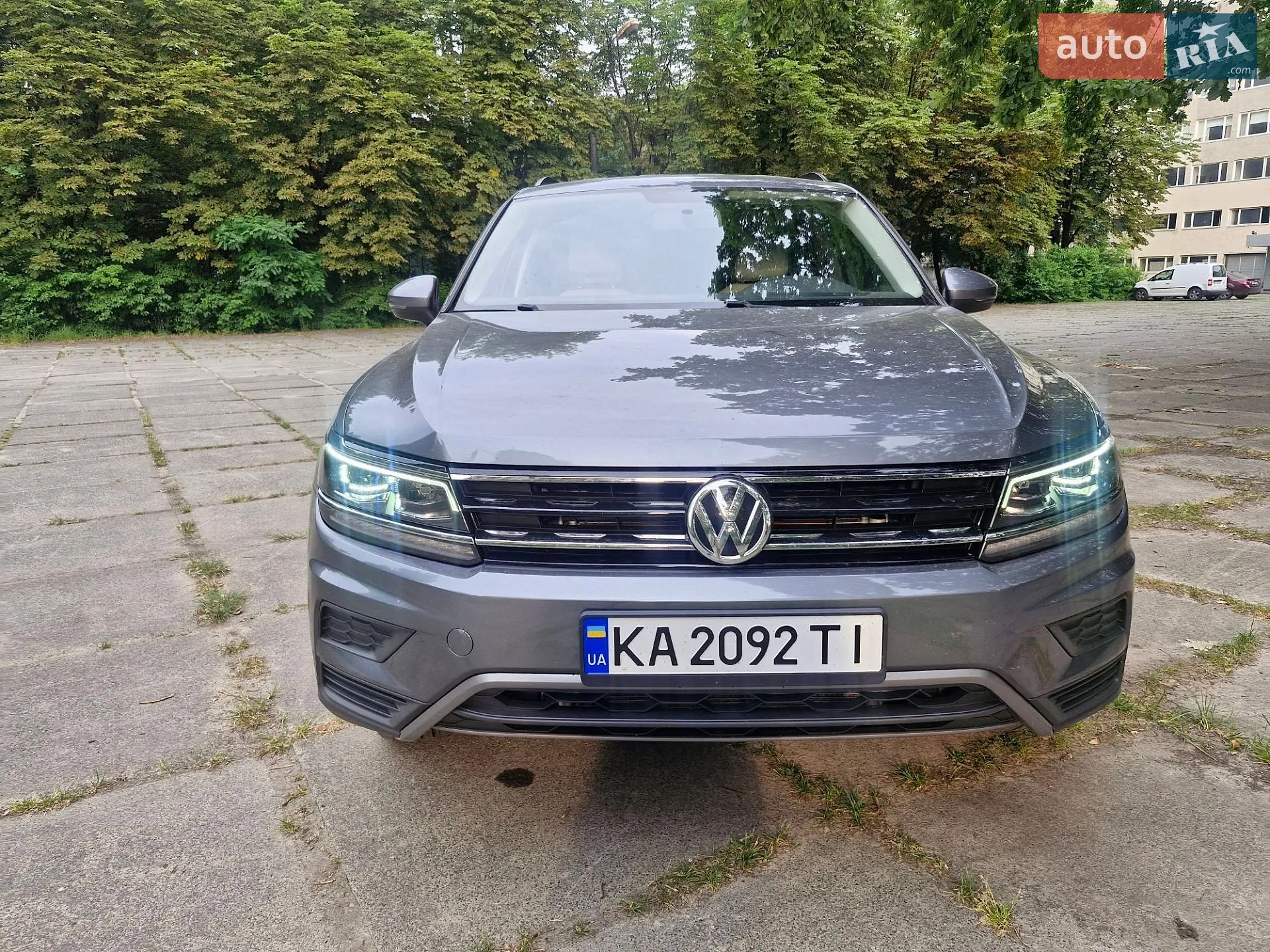 2018 Volkswagen Tiguan - мініатюра 13