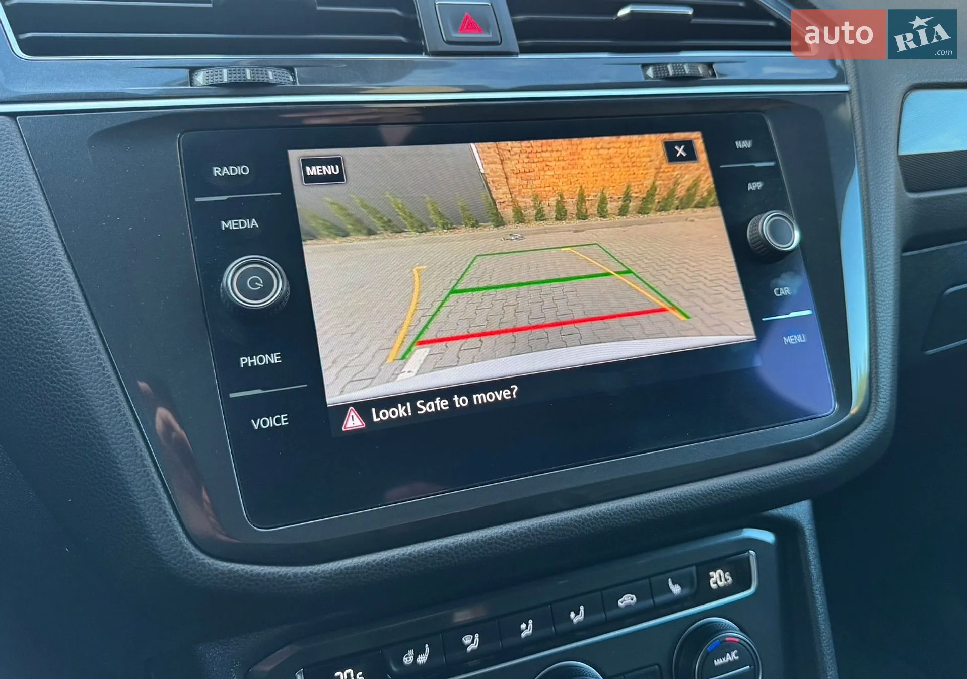 2018 Volkswagen Tiguan - мініатюра 79