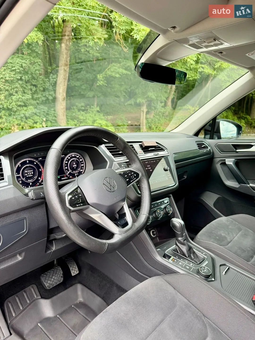 2017 Volkswagen Tiguan - мініатюра 47